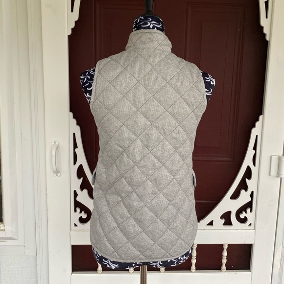 Old Navy Dobby Quilted Gray Sleeveless Jacket Vest Size XL (14) Regular - Picture 3 of 17